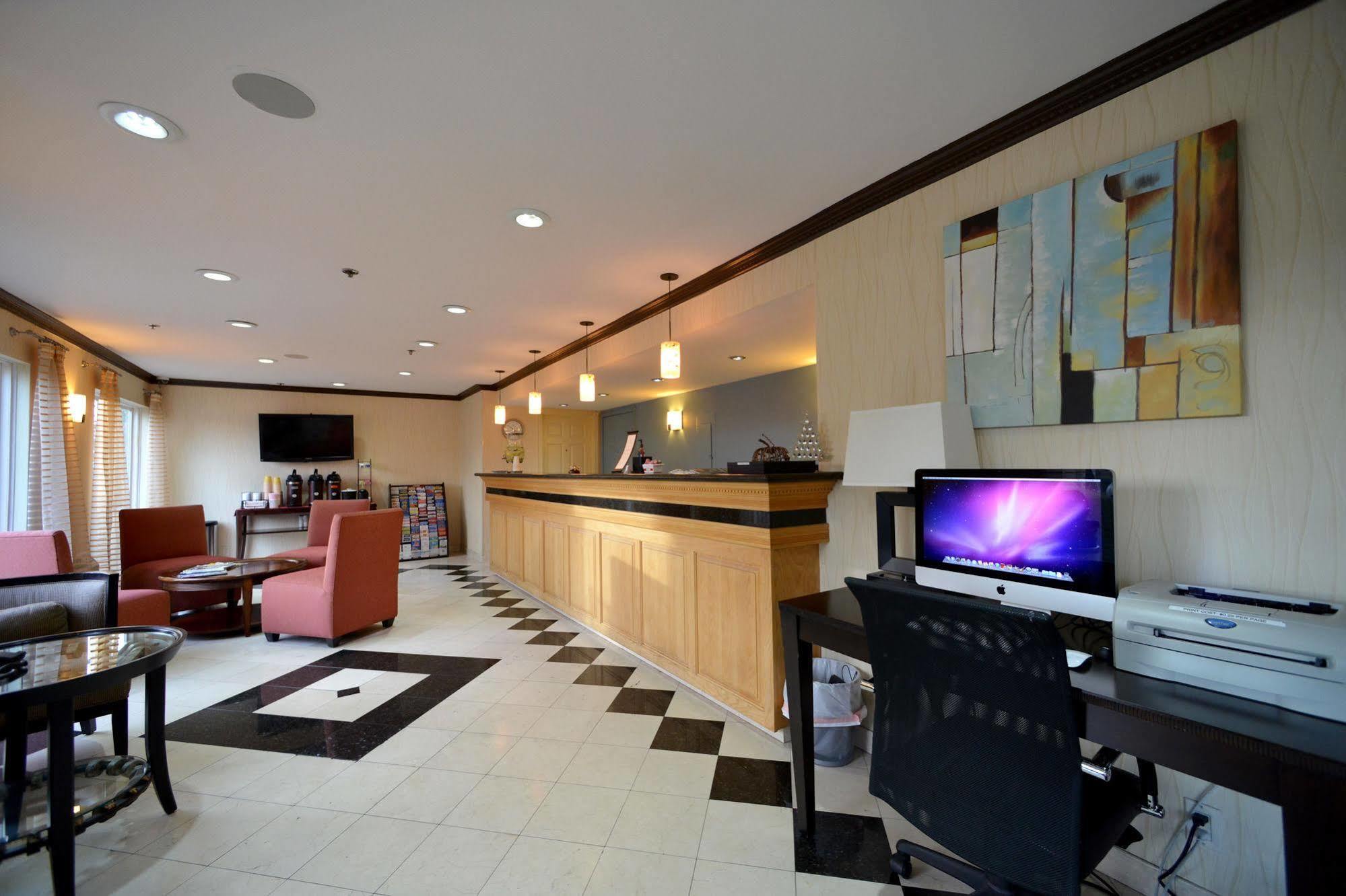 Cherry Orchard Inn Сънивейл Екстериор снимка
